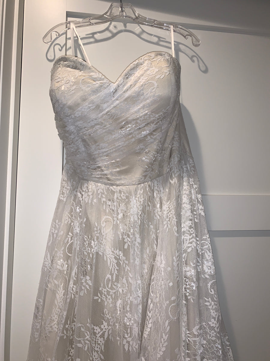 Sincerity 'Strapless Lace' size 18 new wedding dress – Nearly Newlywed