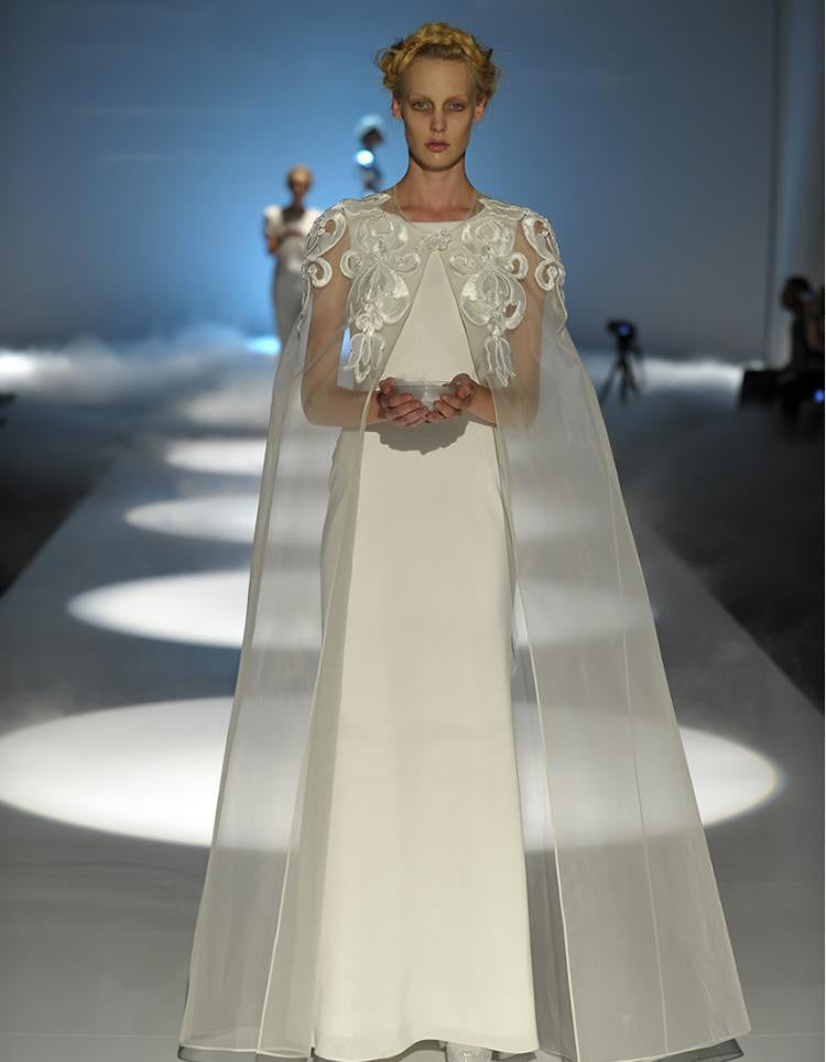 David Fielden 7858 Sample Wedding Dress Size 10 – Nearly Newlywed