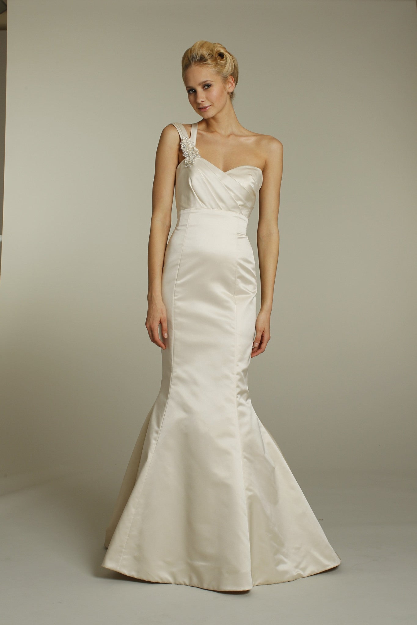 Alvina Valenta 9159 One Shoulder Mermaid Wedding Dress – Nearly Newlywed