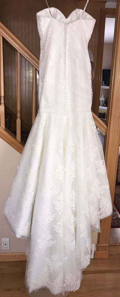 Justin Alexander ‘Lace Mermaid’ size 6 wedding dress