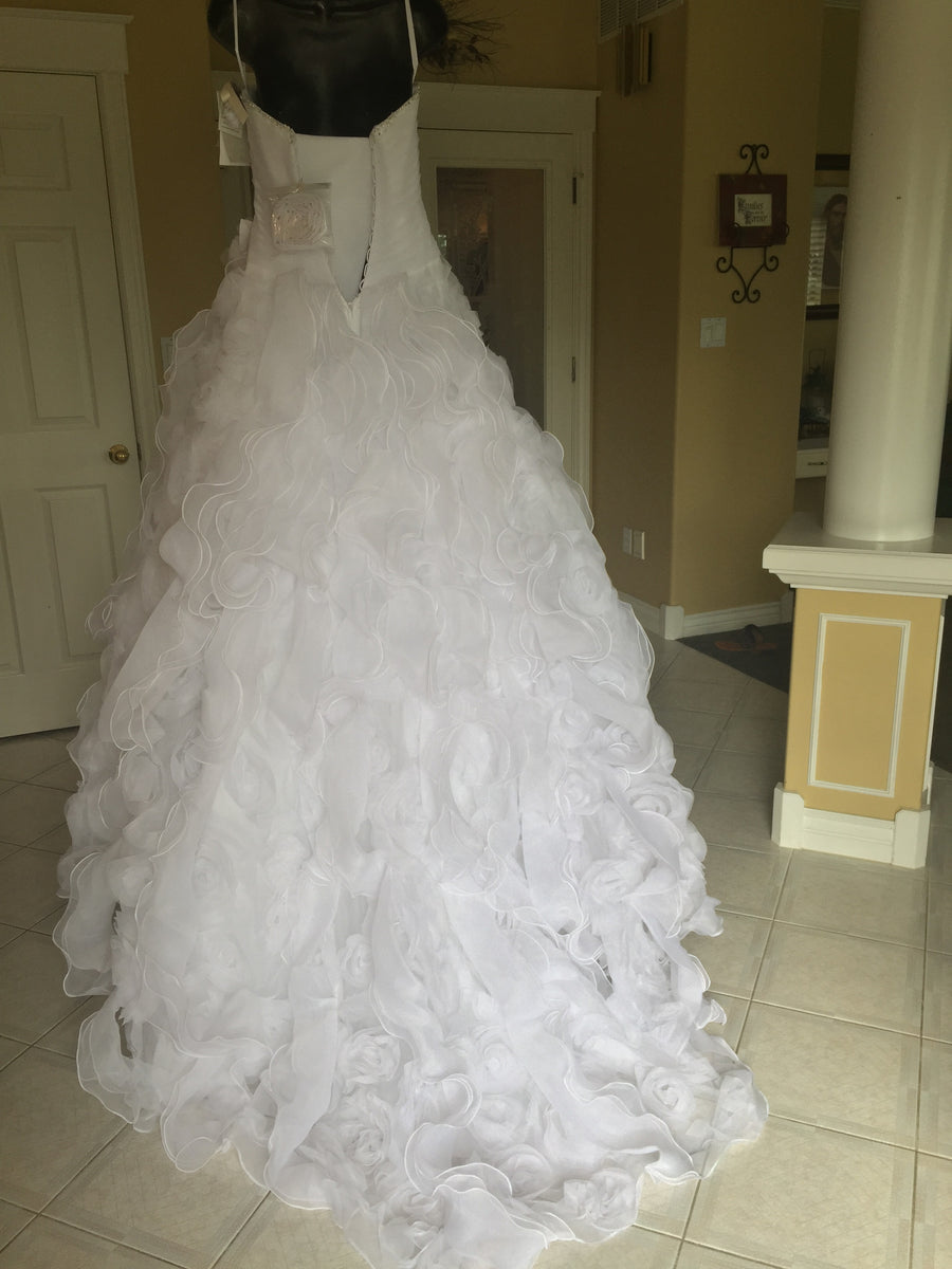 Mori Lee 'Dianante' size 4 new wedding dress – Nearly Newlywed