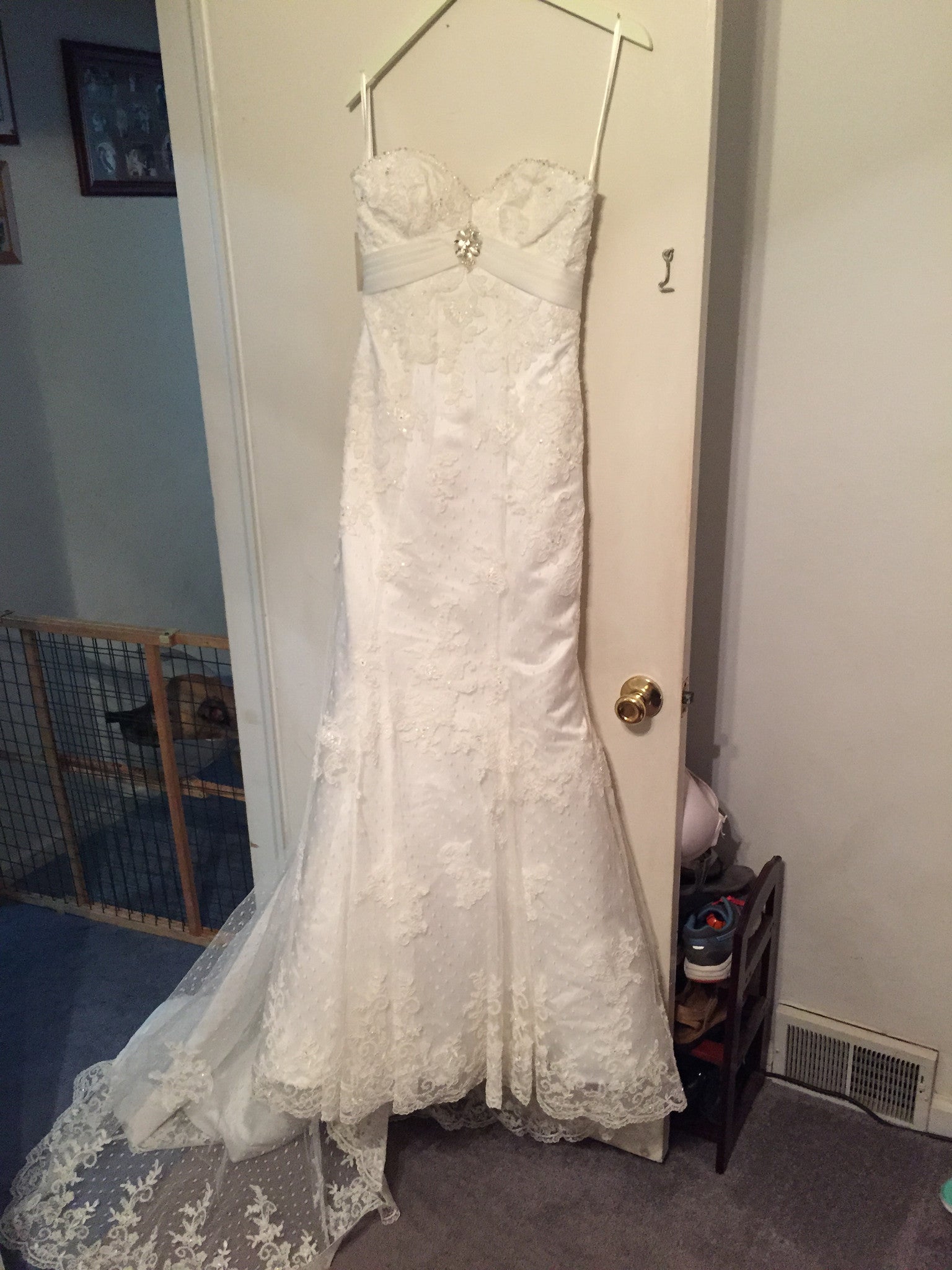 Elizabeth Ann 'Ivory Beaded' size 6 new wedding dress – Nearly Newlywed