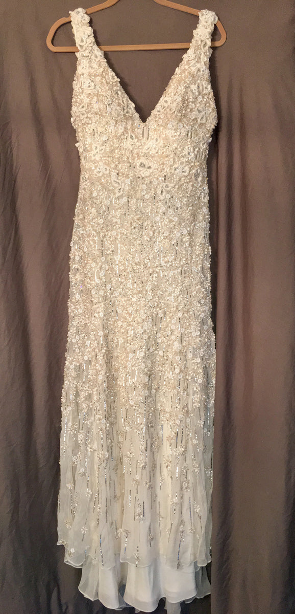 Monique Lhuillier 'Chandler' size 8 used wedding dress – Nearly Newlywed