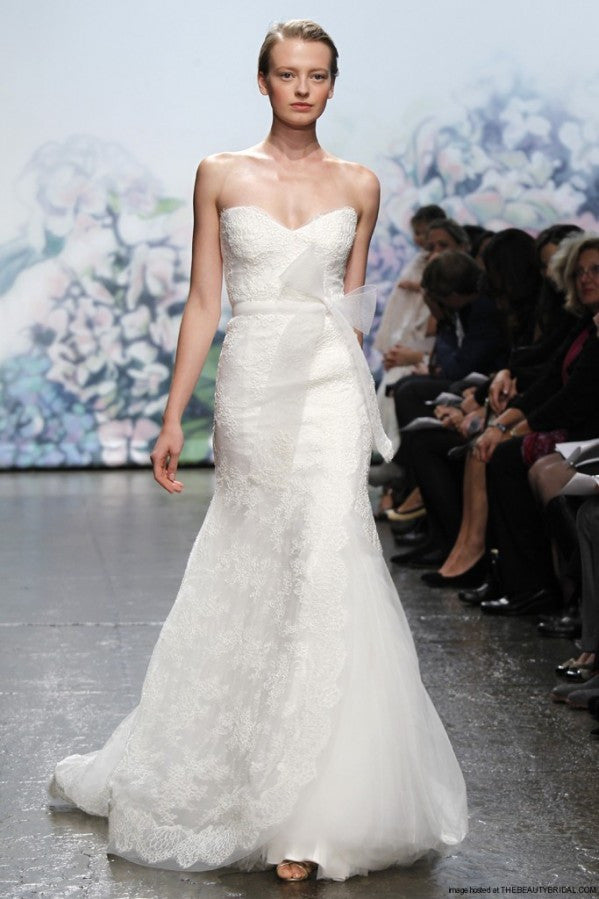 monique-lhuillier-emma-lace-wedding-dress-nearly-newlywed