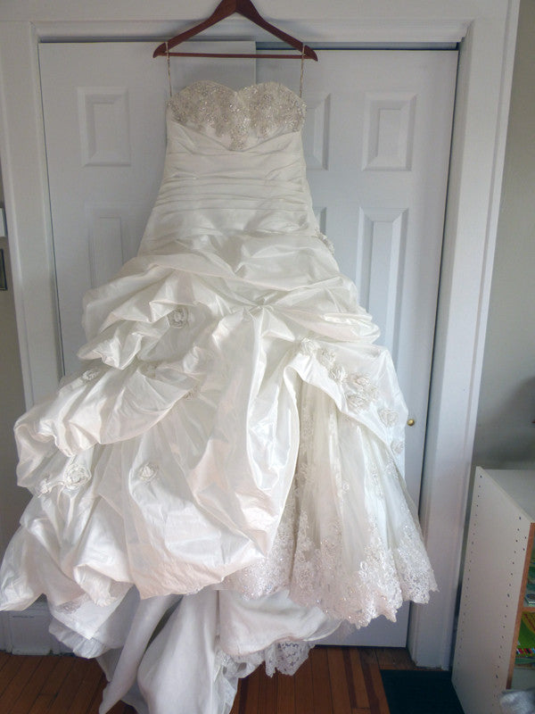 Maggie Sottero 'Sabelle' size 14 used wedding dress - Nearly Newlywed