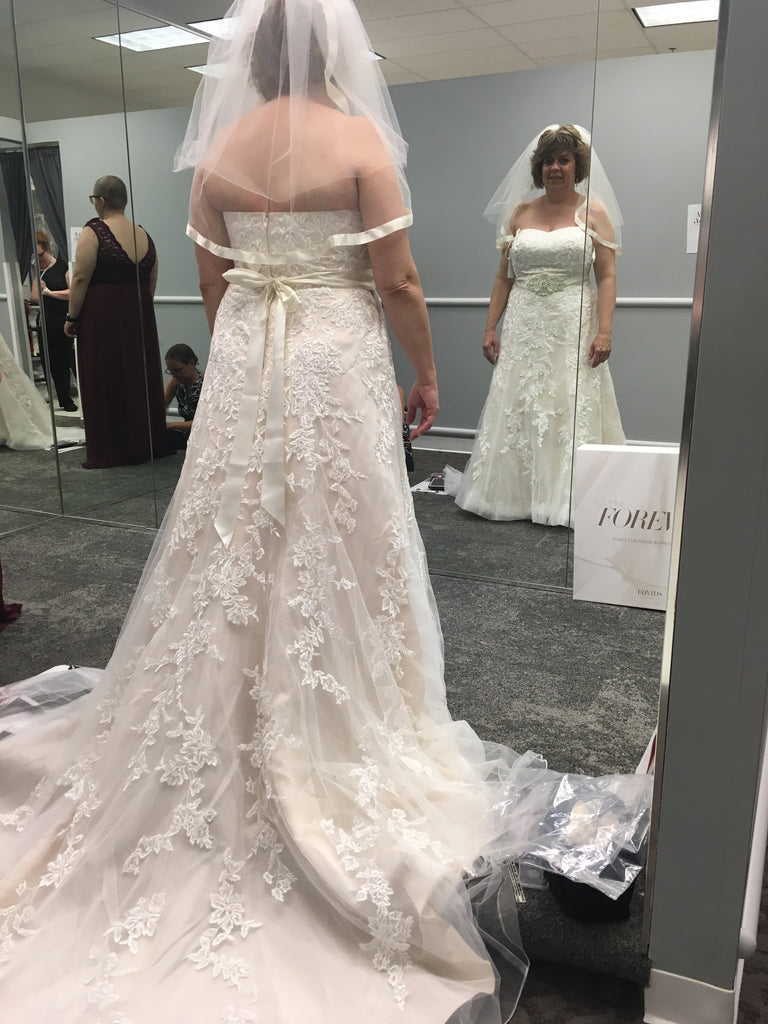 size 14 bride