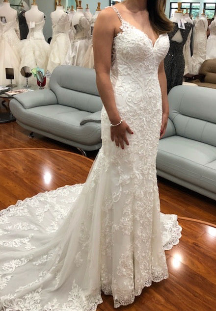Essence of Australia '2362' size 4 new wedding dress - Nearly Newlywed