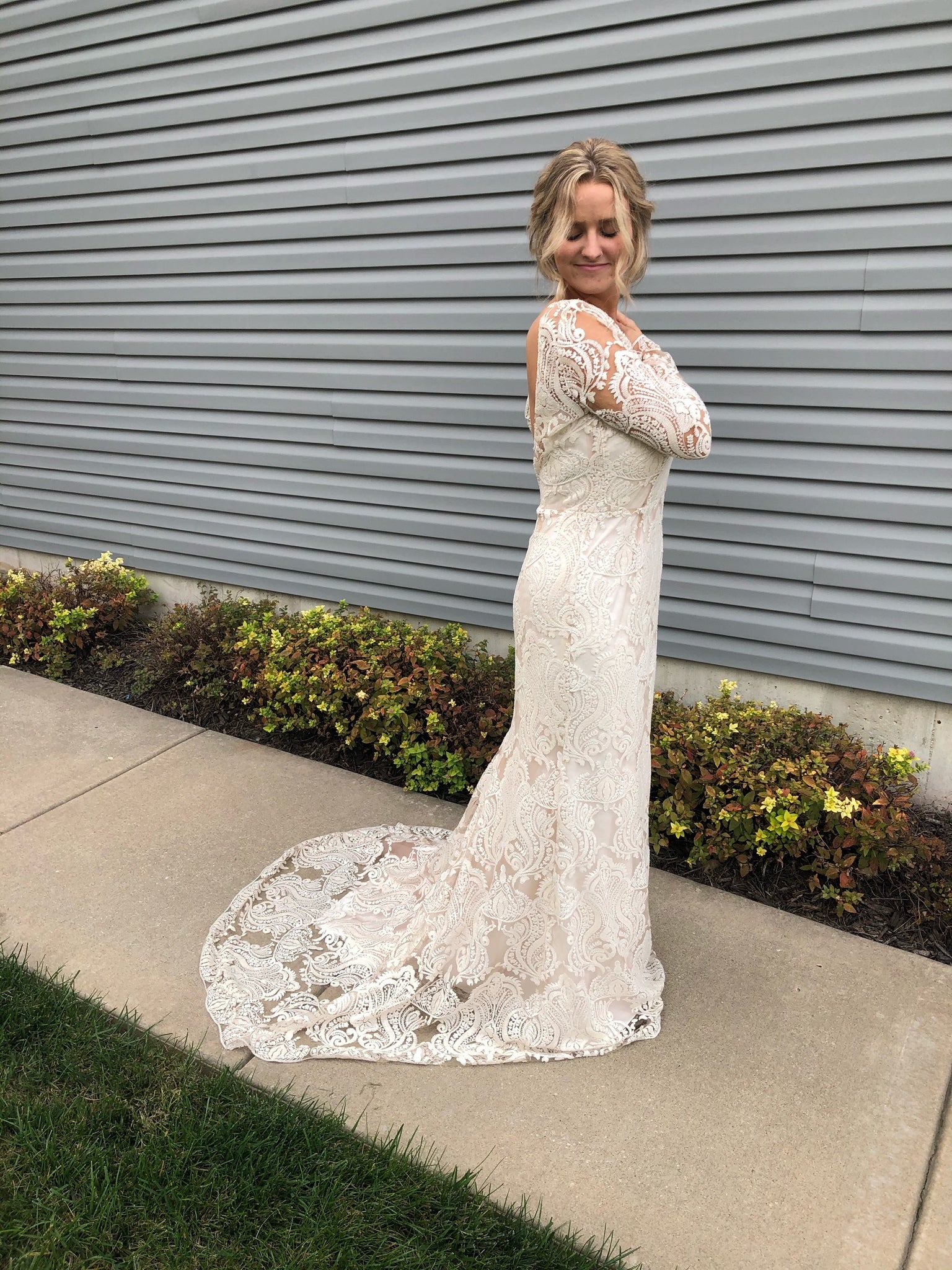 tara lauren harlow gown