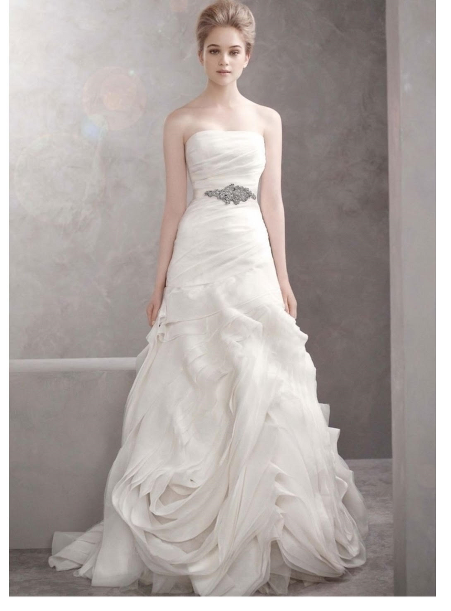 Vera Wang White '351022' size 6 used wedding dress – Nearly Newlywed