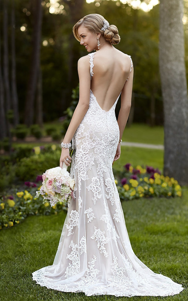 Essence of Australia 'Low Back Lace' size 10 used wedding dress ...