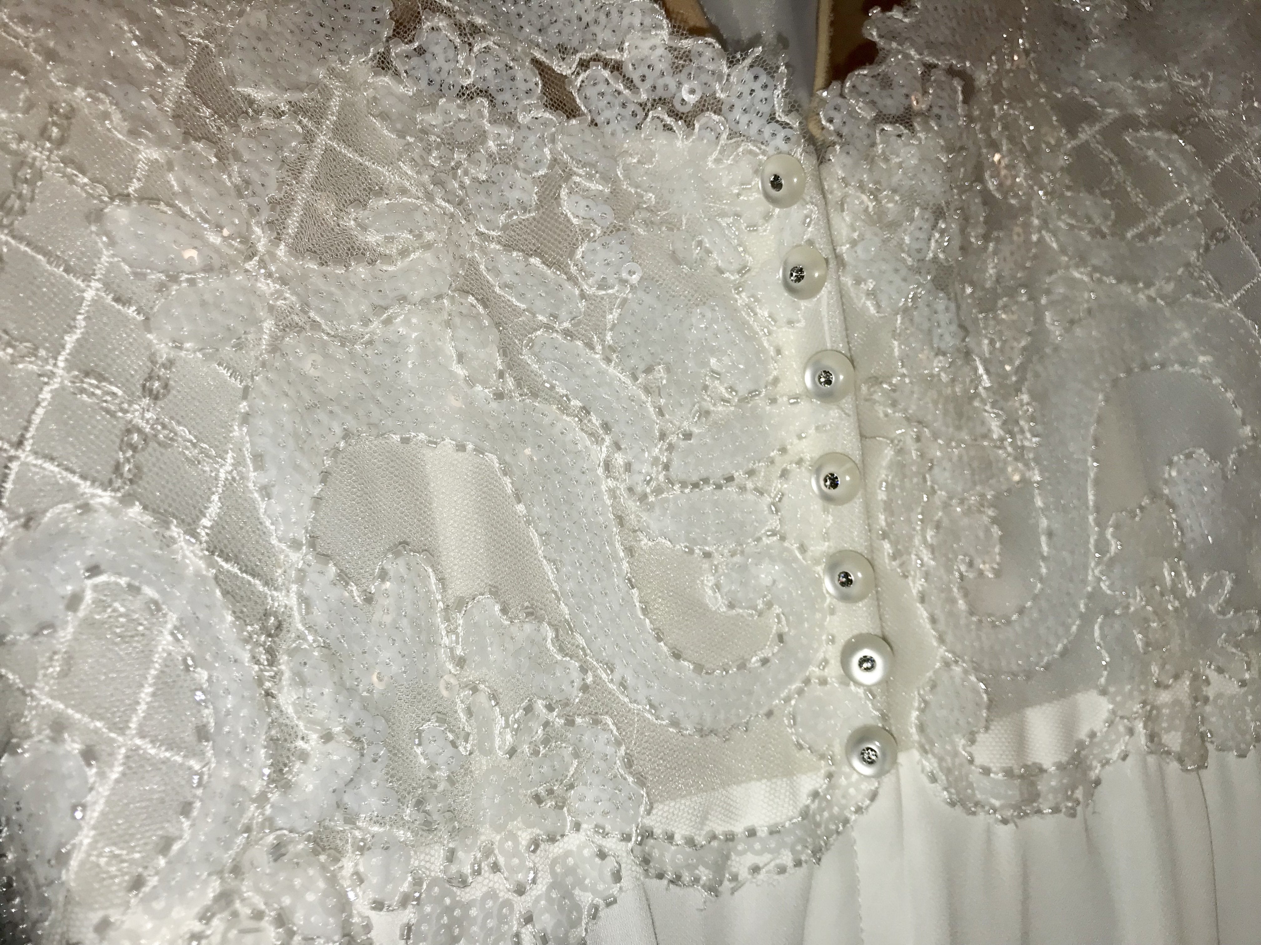 Stella York '6747' size 10 new wedding dress – Nearly Newlywed