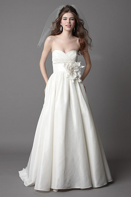 Wtoo Silk Taffeta Mimi Strapless Wedding Dress – Nearly Newlywed