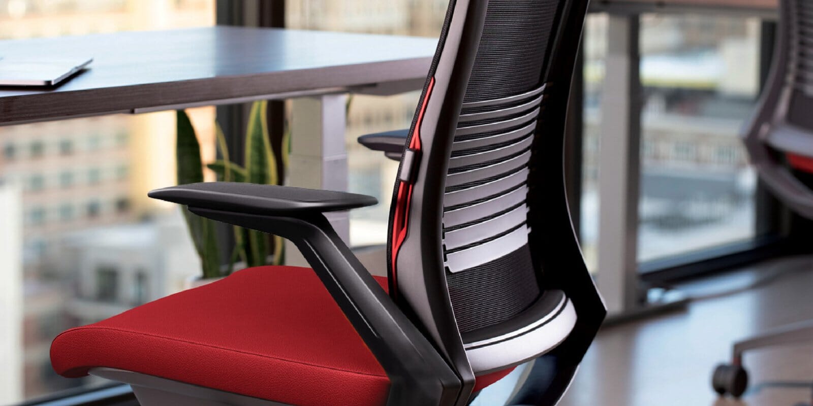 Buy ergonomic office chair online: HELIX MB office chair @60% Off