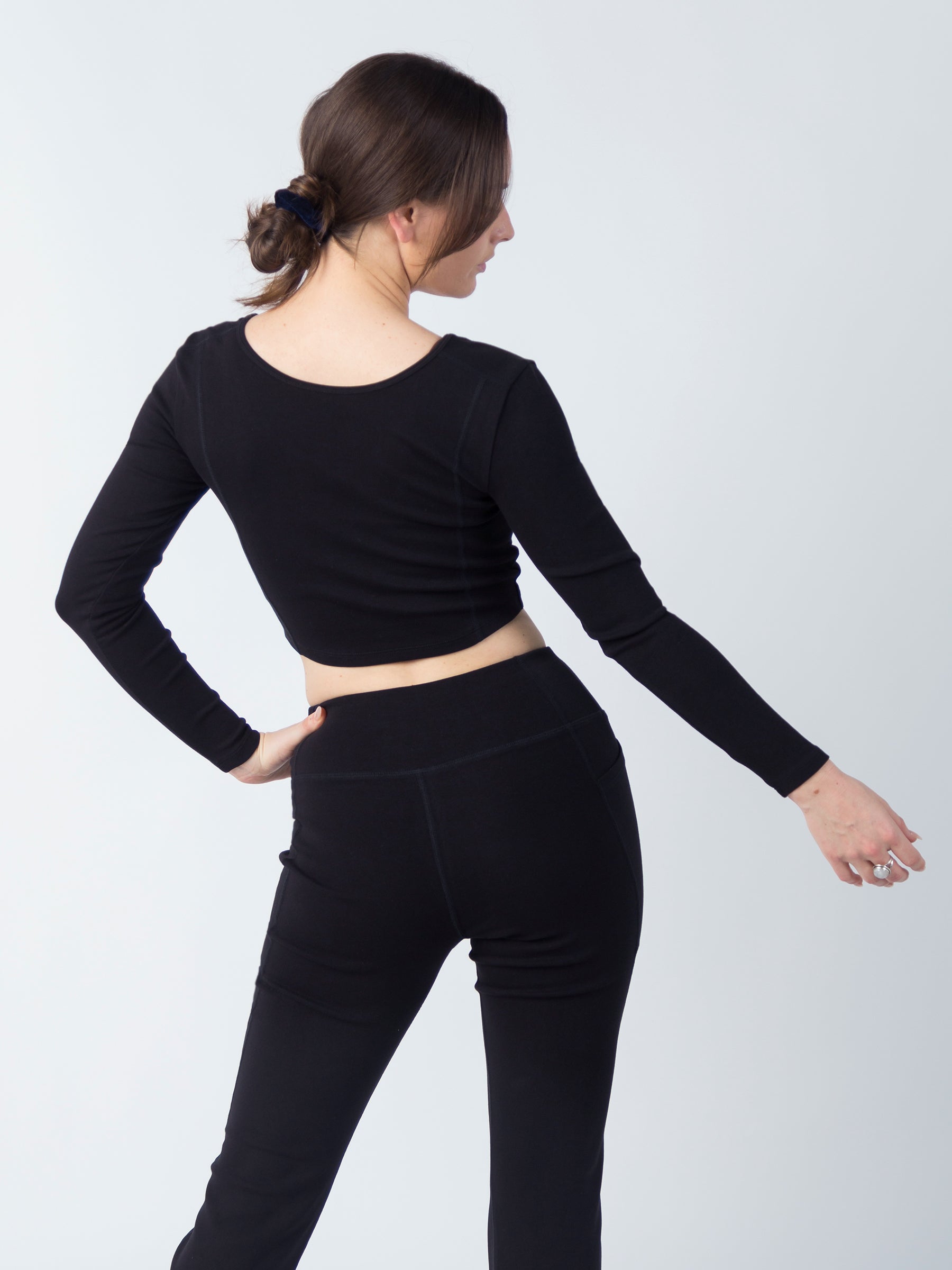 Running Arm Slogan Crop Top and Contrast Piping Detail Flared Leggings Set