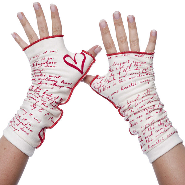 i-carry-your-heart-writing-gloves-red-white-fingerless-gloves