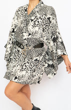 Load image into Gallery viewer, Vintage Black &amp; White Leopard Patterned Wing-sleeve Dress (XS-M)
