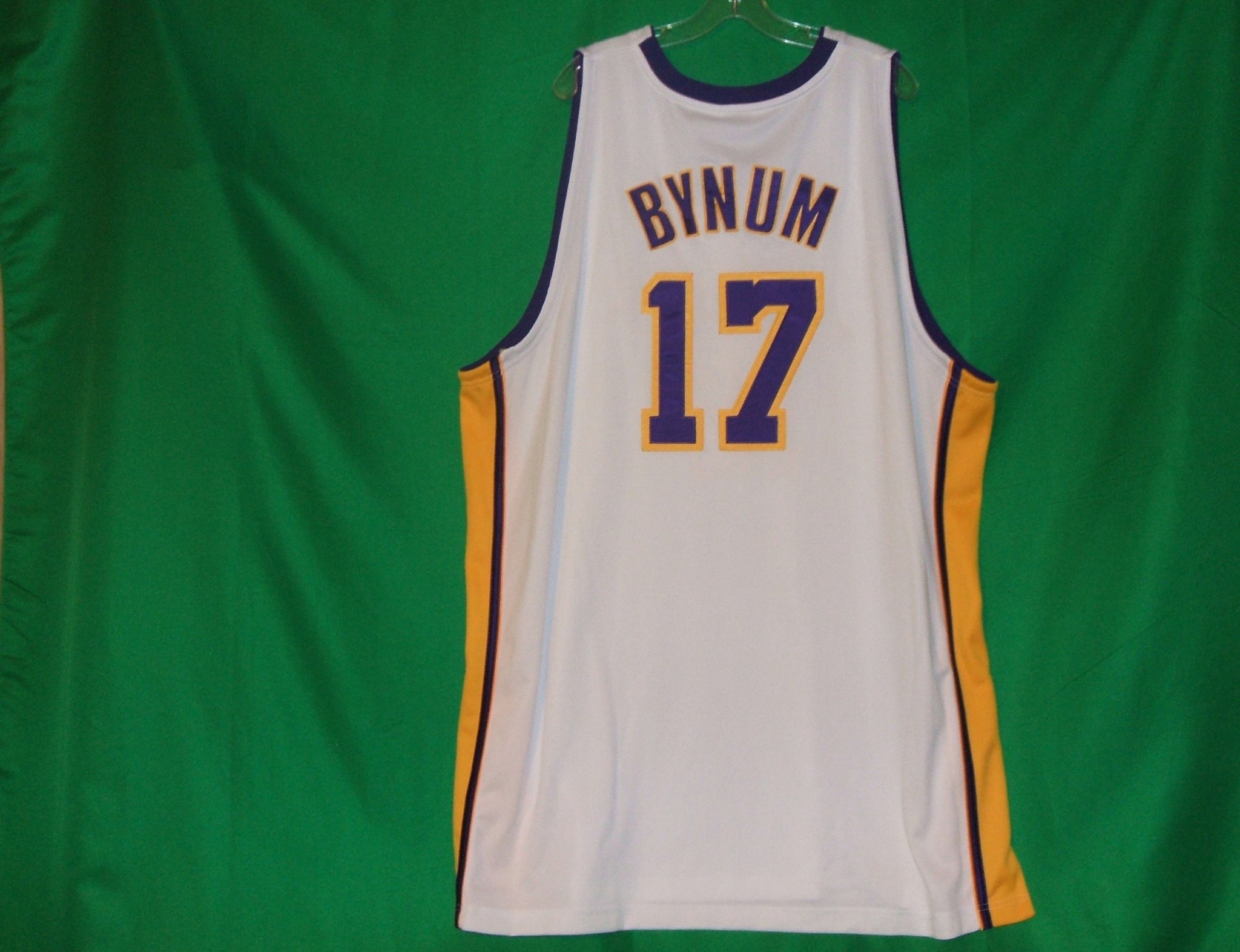 andrew bynum lakers jersey