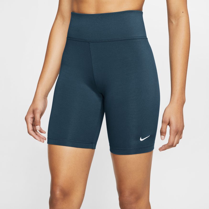 nike women biker shorts