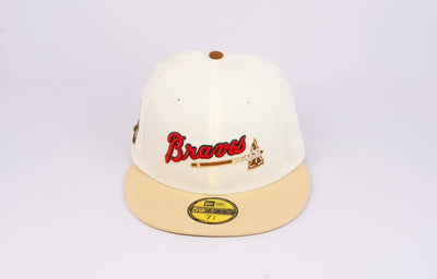 New Era Atlanta Braves Duck Camo 1995 World Series Flame Under Fitted Hat 7  3/8