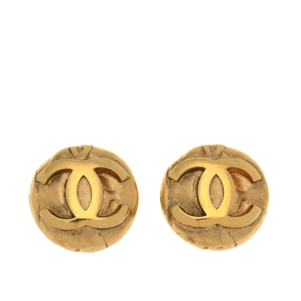 CC Logo Round Clip-on Earrings | Used & Preloved Chanel Earrings | LXR USA  | Gold | Gold Plated Metal