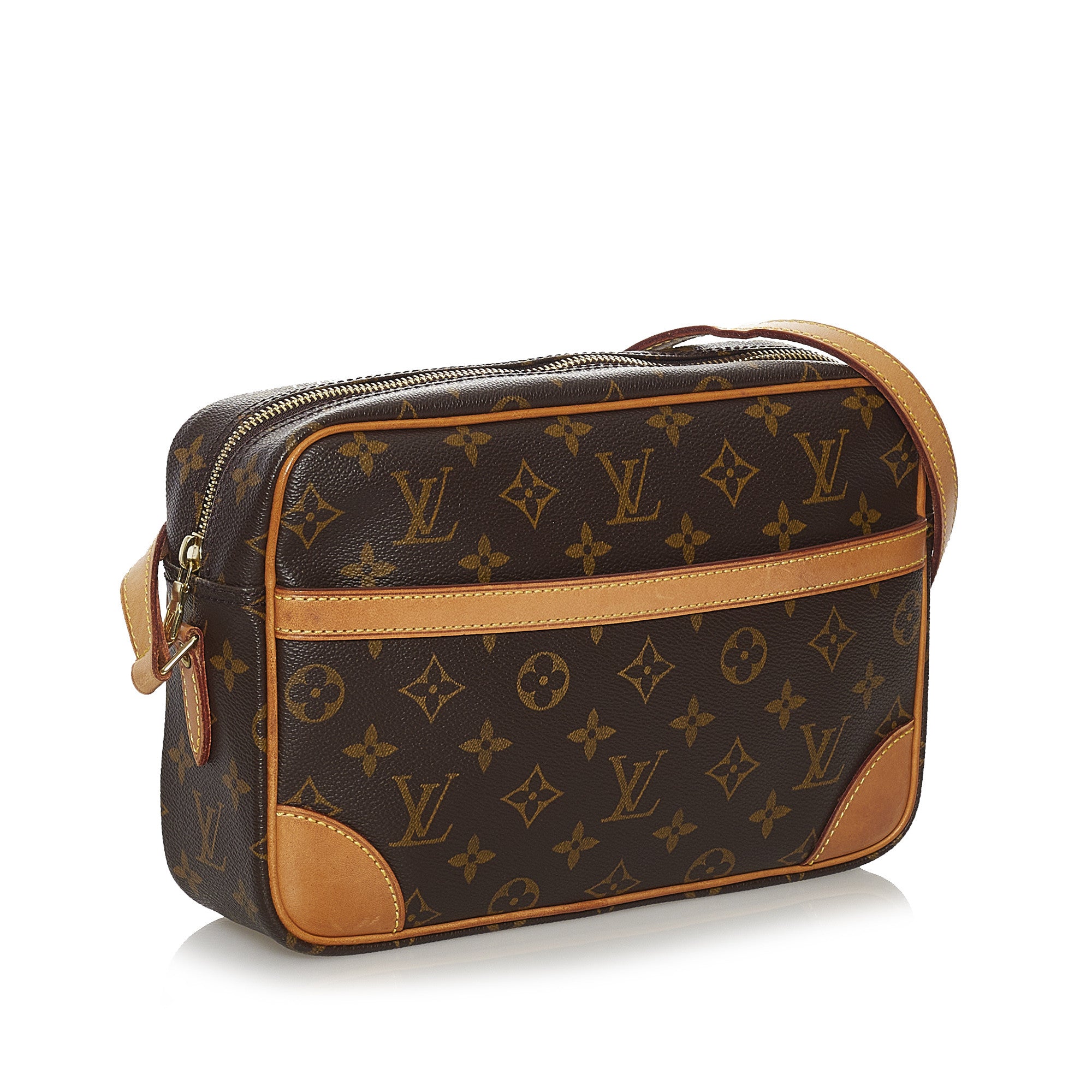 e 22, Used & Preloved Louis Vuitton Crossbody Bag, LXR USA, Brown
