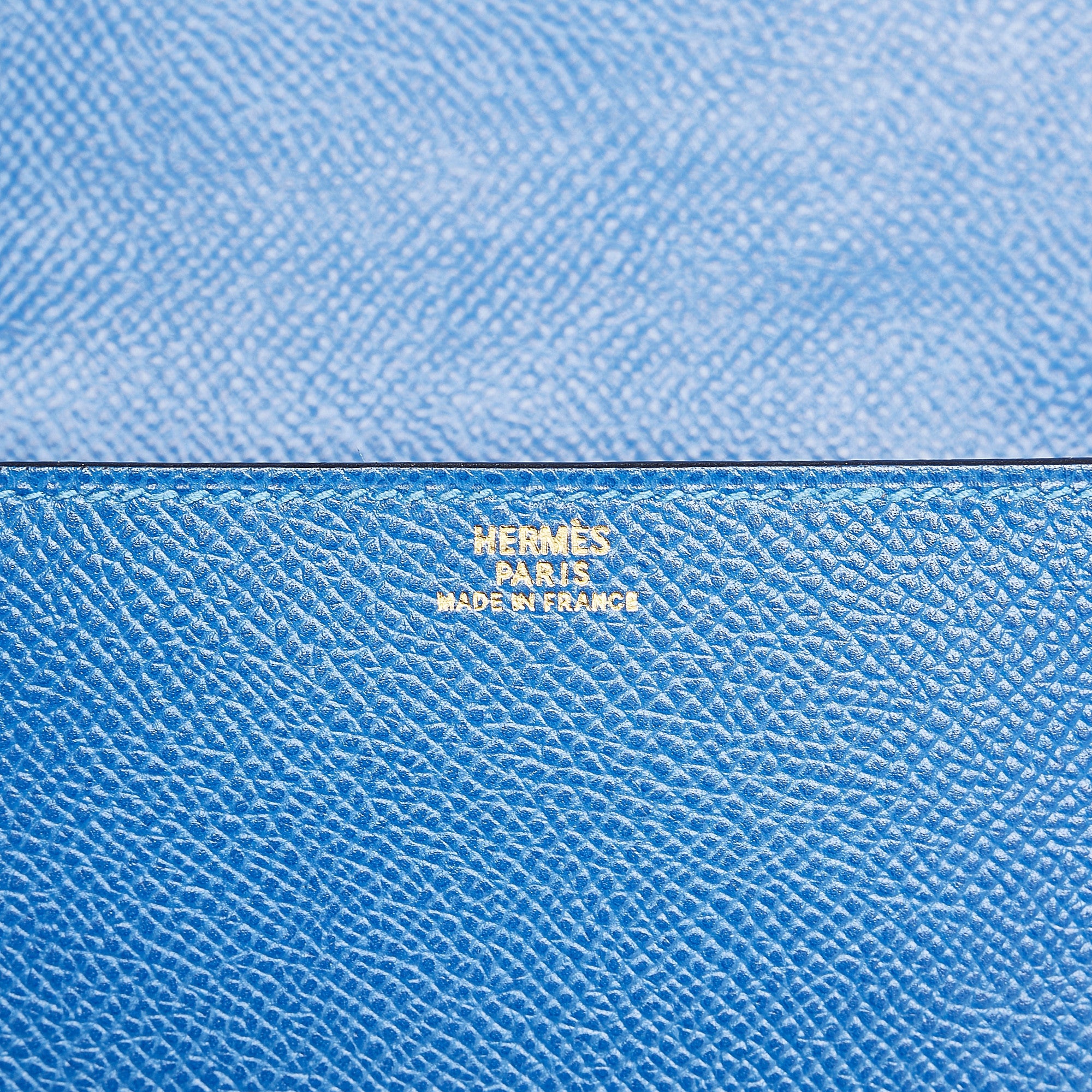 Hermès Hermes Blue Courchevel Pochette Green Waist Bag Navy blue Leather  Pony-style calfskin ref.203676 - Joli Closet