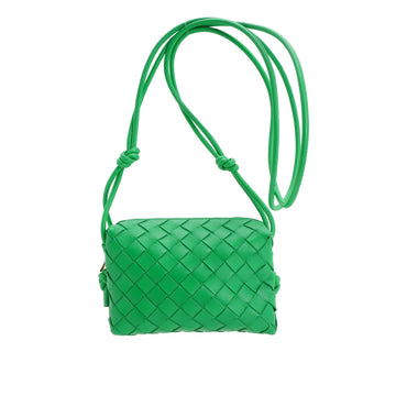 Bottega Veneta Green Intrecciato Leather Teen Pouch Bottega Veneta | The  Luxury Closet