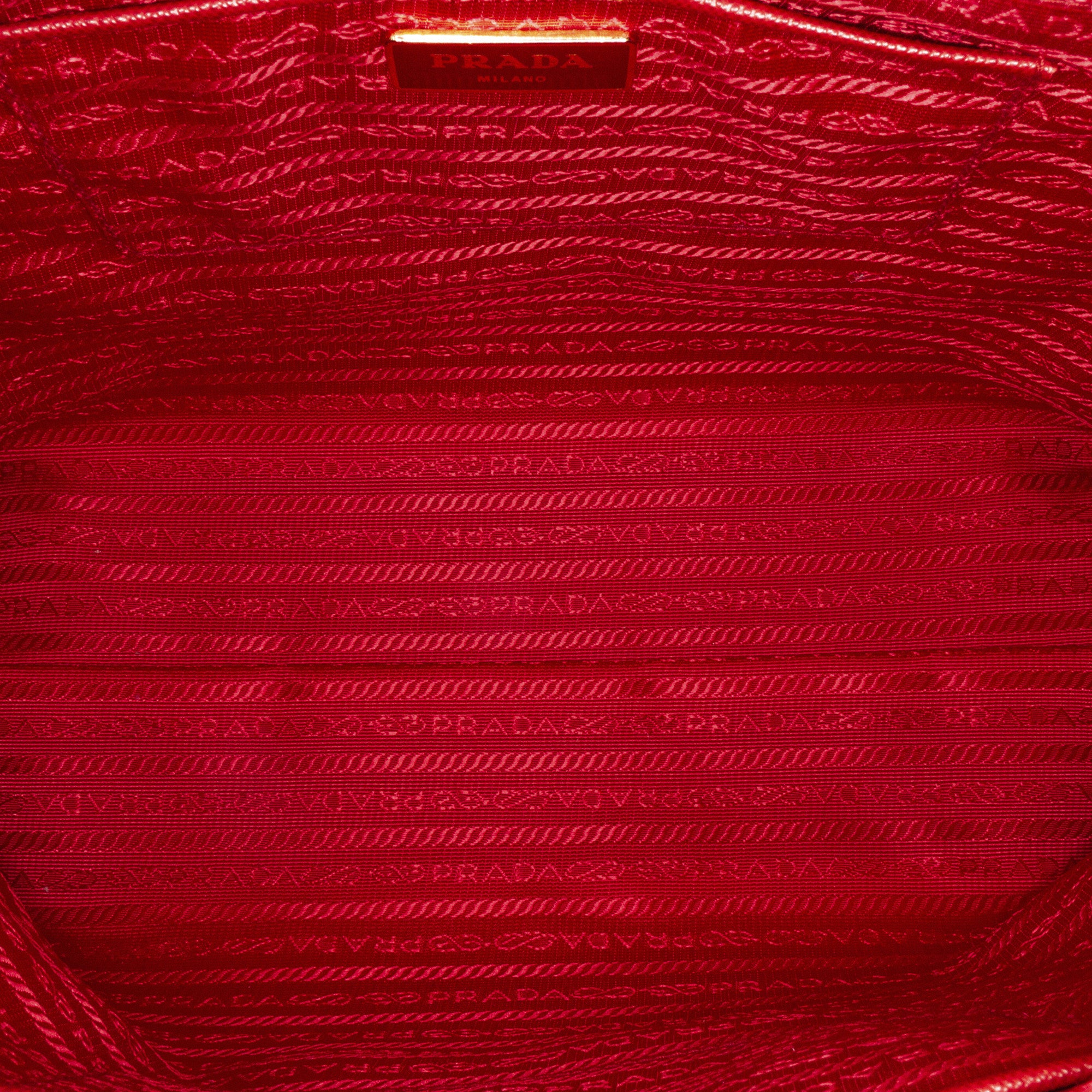 Saffiano Lux Parabole, Used & Preloved Prada Shoulder Bag, LXR USA, Red