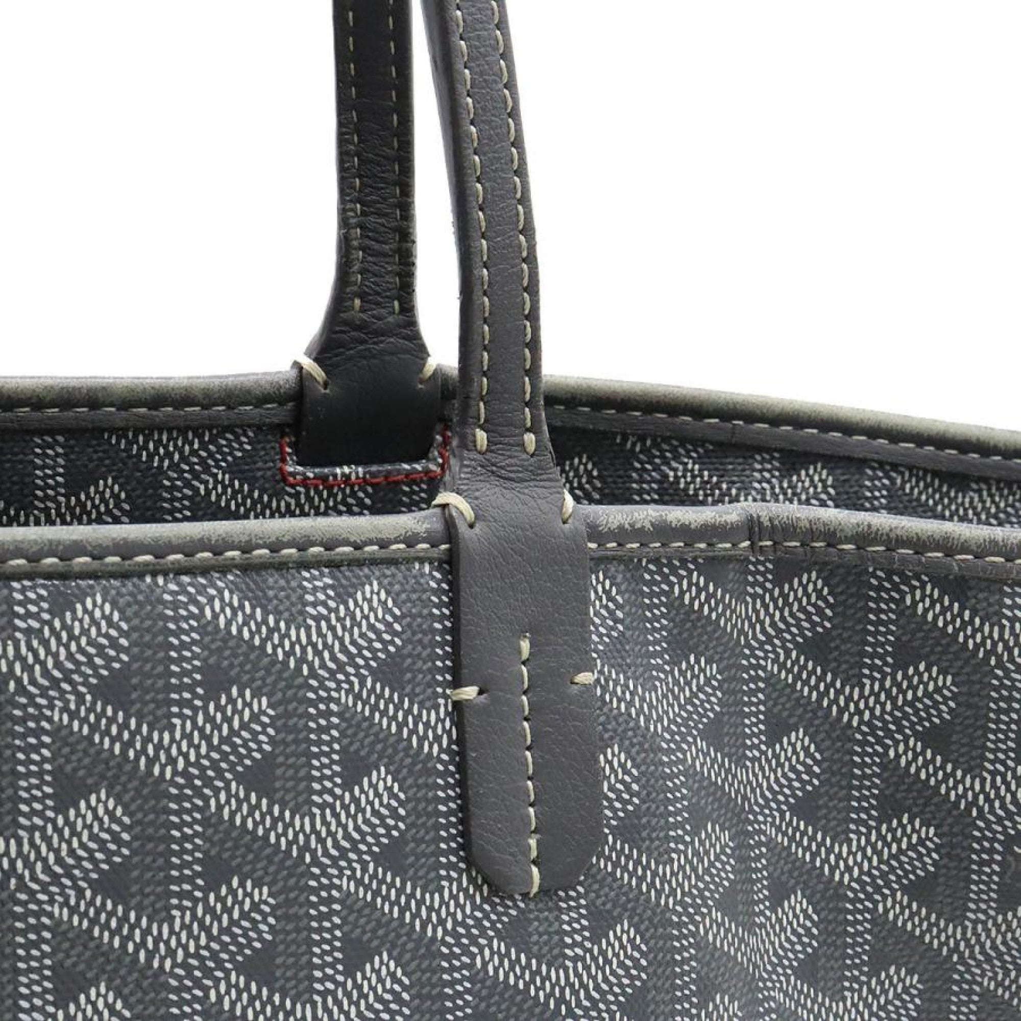 Goyard Artois MM 1,995.00 #goyard #goyardtote #goyardartois #travel  #designerbags