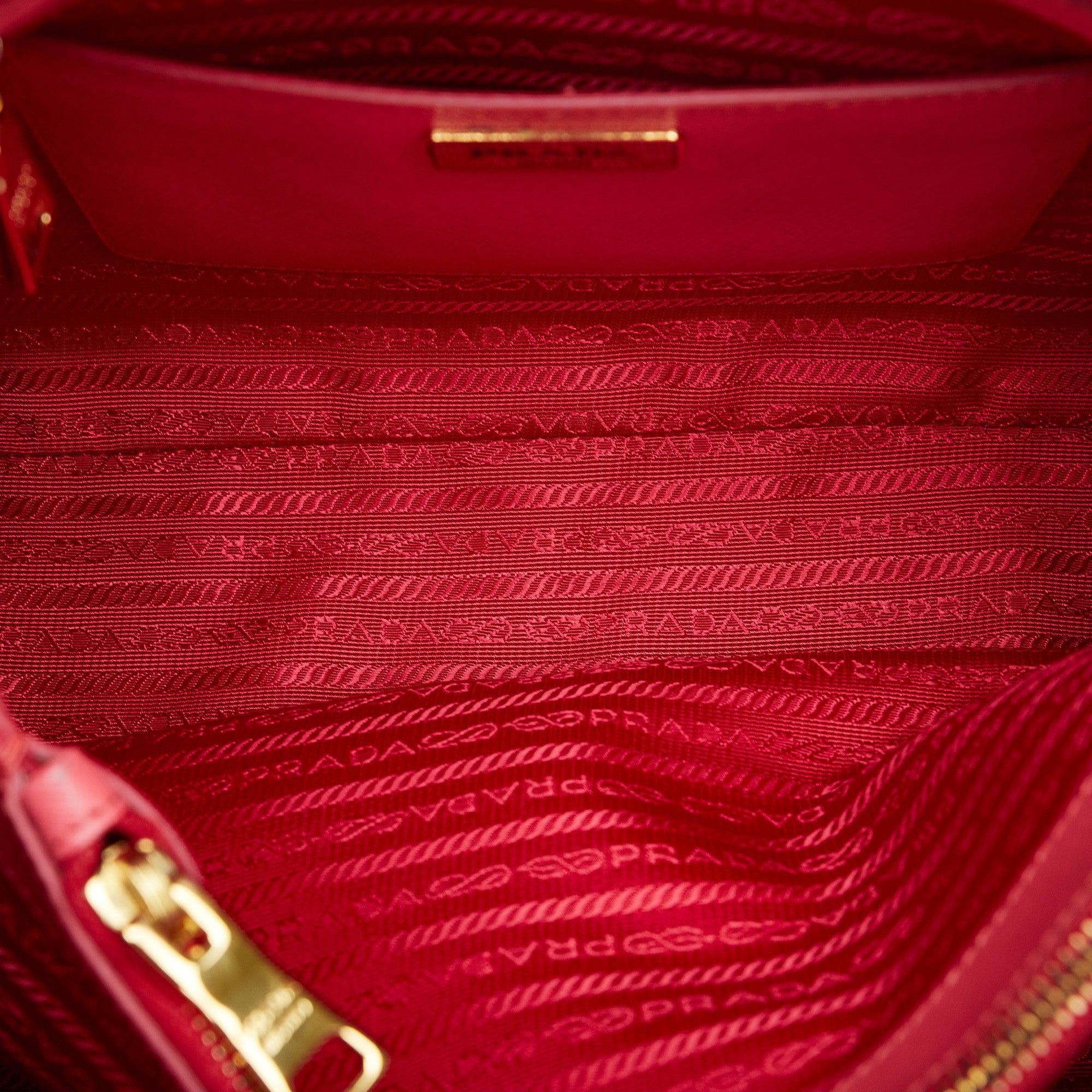 Saffiano Lux Promenade Two Way Shoulder Bag, Used & Preloved Prada  Shoulder Bag, LXR USA, Pink