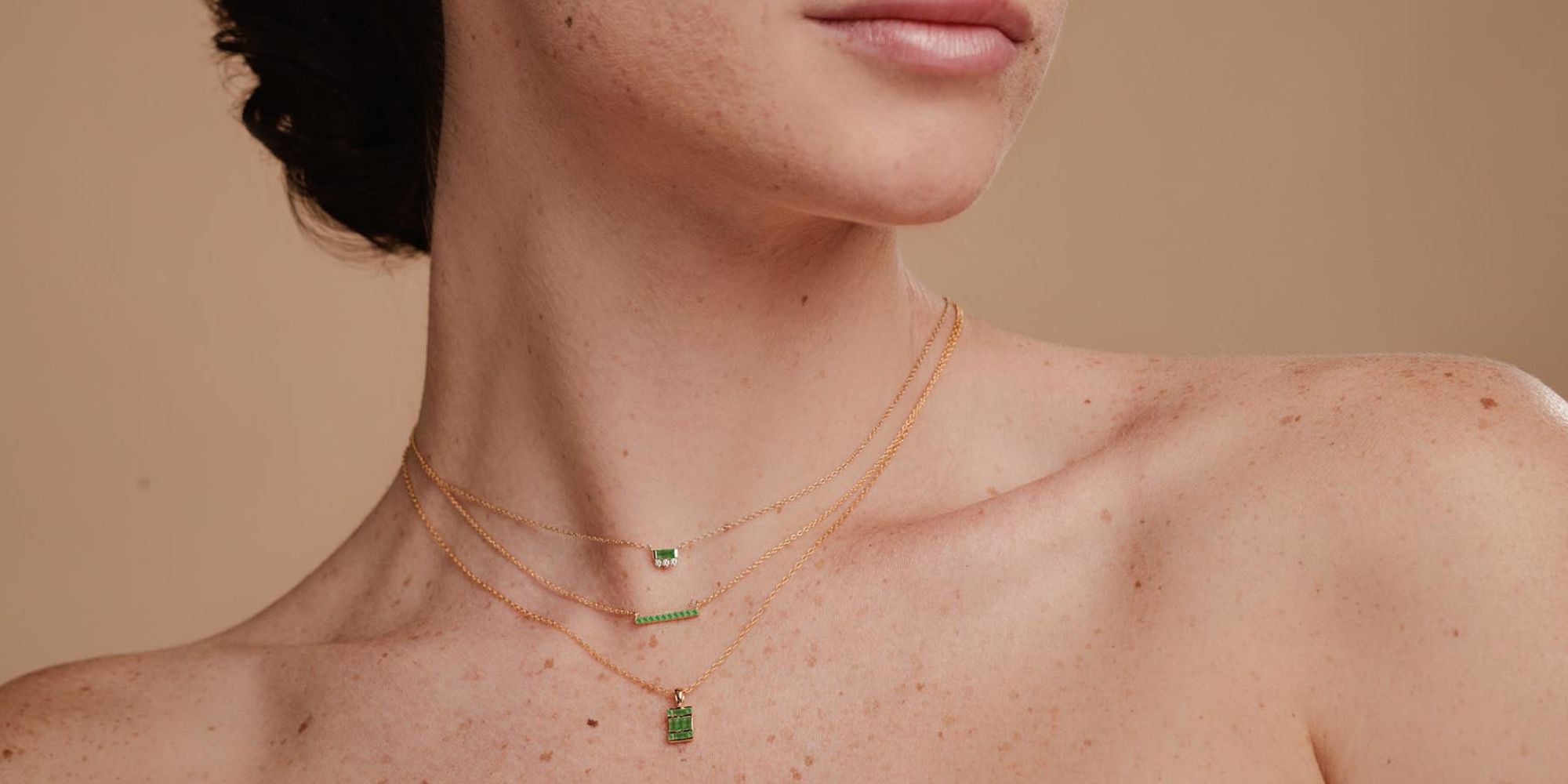 Renaissance Emerald Necklace Set