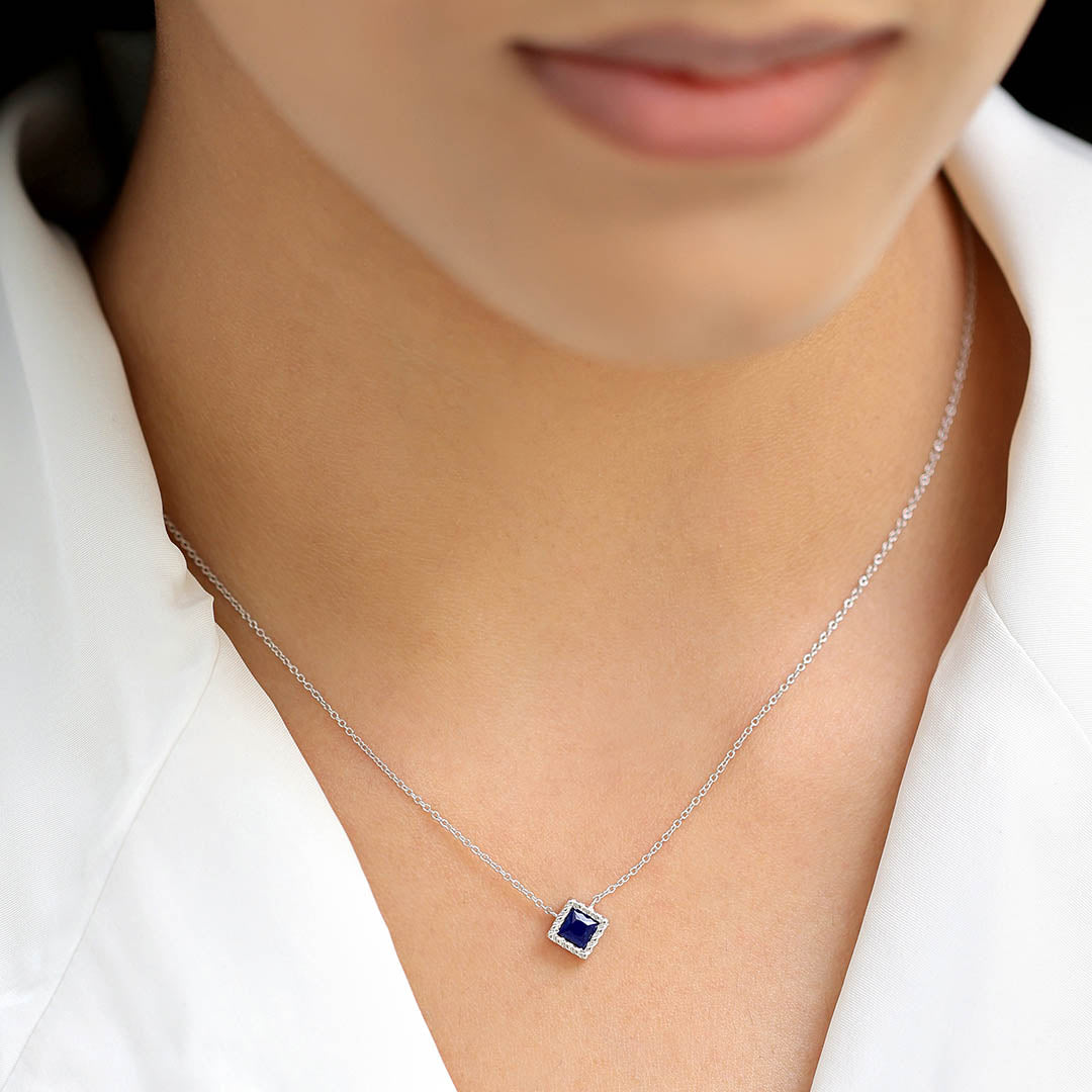 Solitaire necklace Sapphire White gold