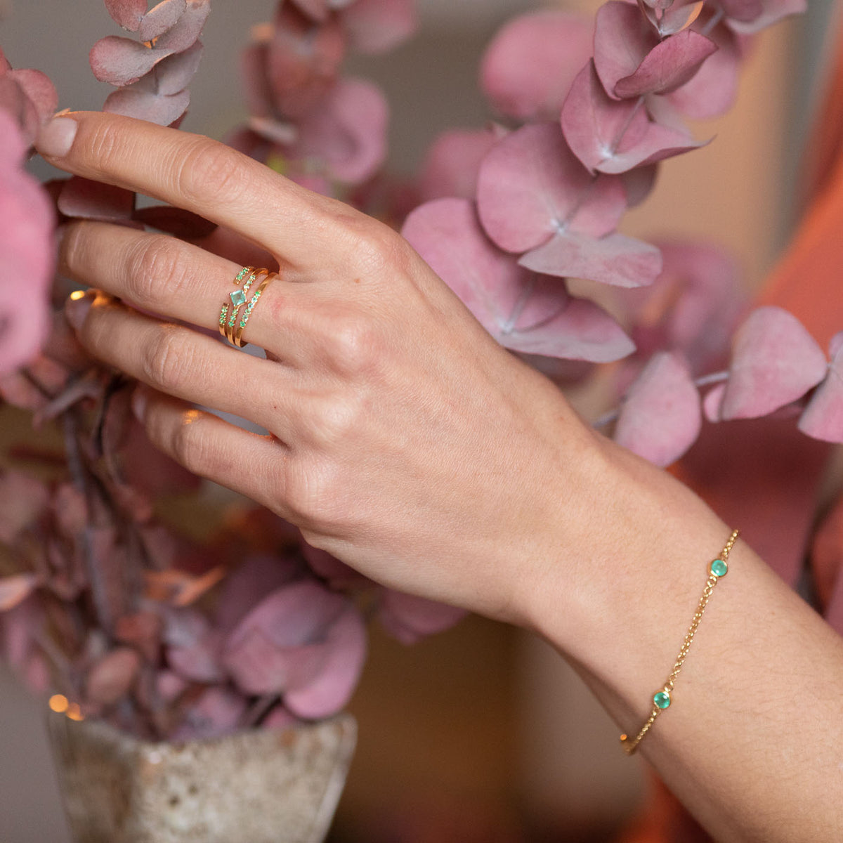 Bracelet in 18K Gold Vermeil set with emeralds