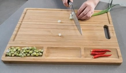 17 x 12 inch Extra Large Bamboo Cutting Board – NovoBam