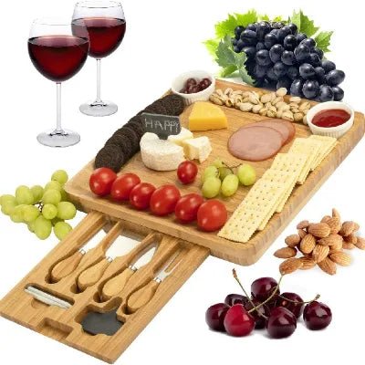 Bamboo Culinary Board with Integrated Juice Channel – NovoBam