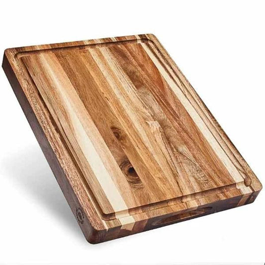 https://cdn.shopify.com/s/files/1/0272/2617/7613/products/large-thick-acacia-wood-cutting-board-866673.webp?v=1700933029&width=533
