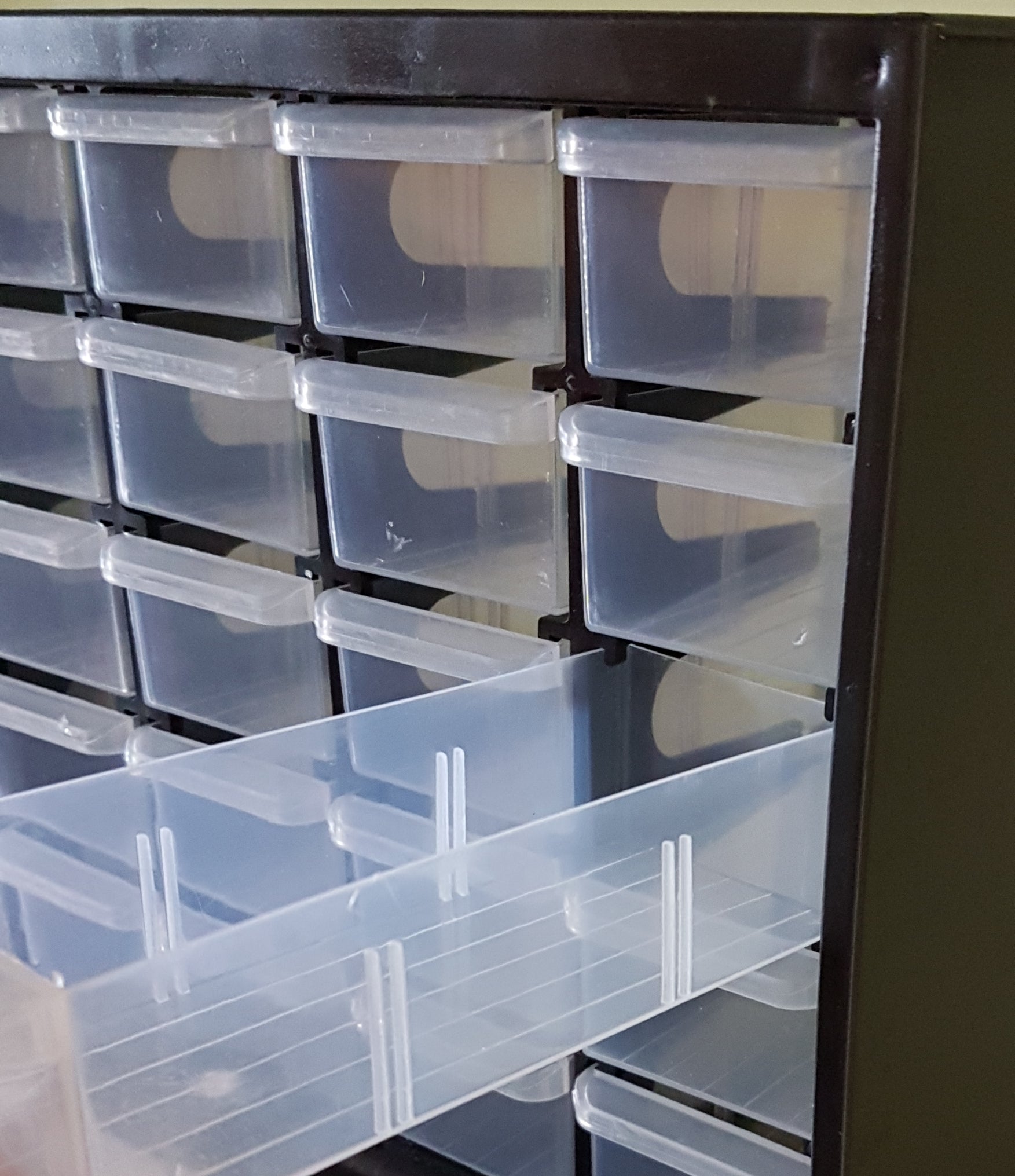 30 Drawer Multi Use Storage Drawers