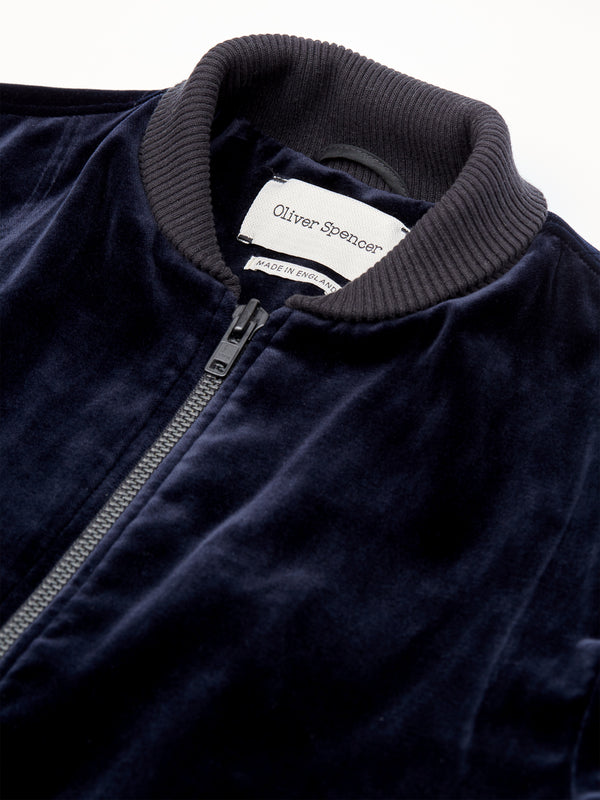 Luxury Sustainable Menswear | Relaxed Designer Clothes for Men