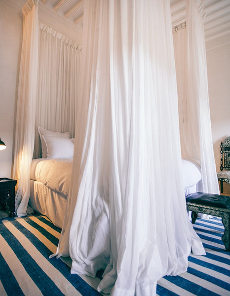 Four-poster magical bedroom  - Holistic Design Blog