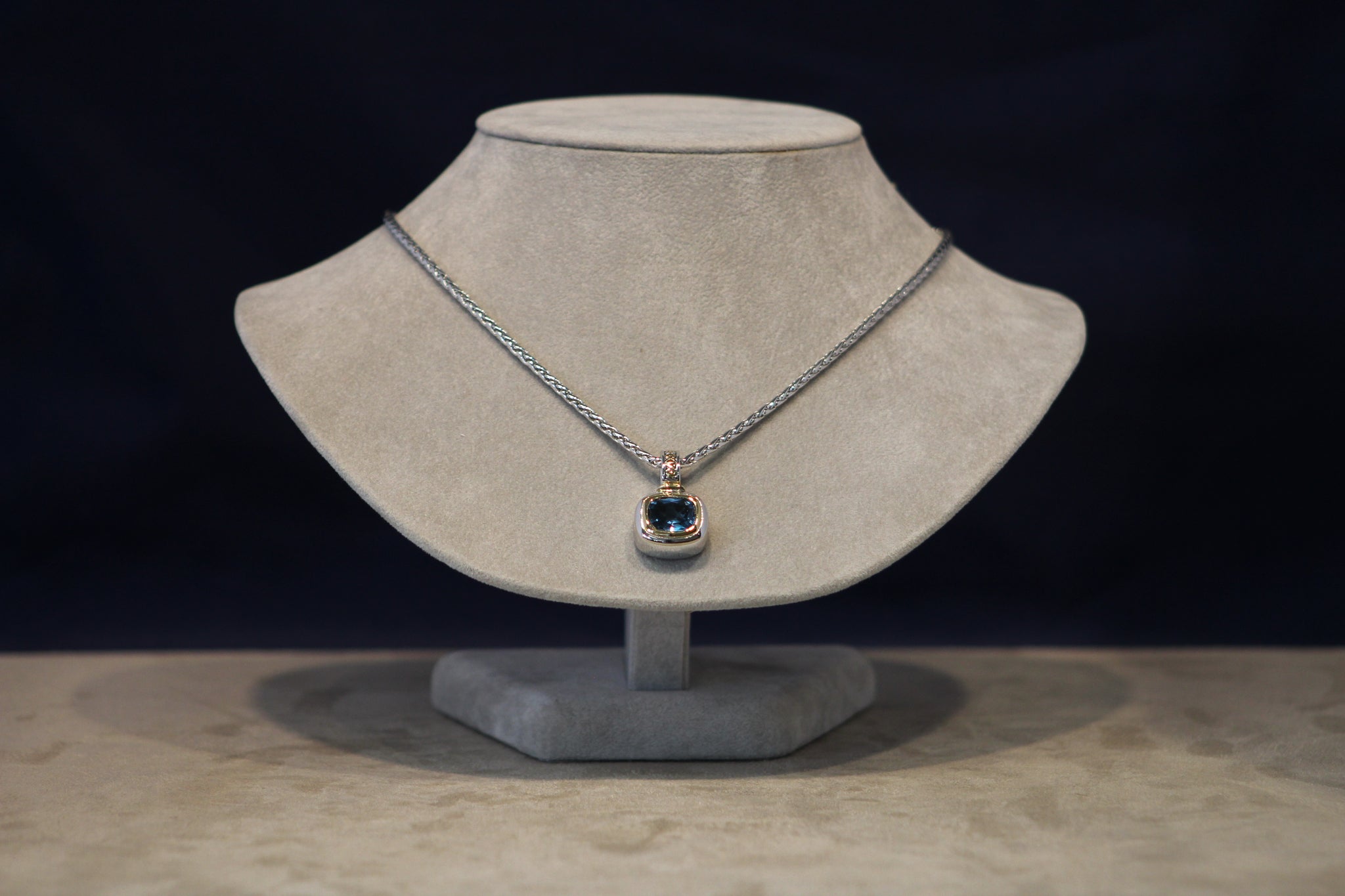 John Medeiros Nouveau Collection Aqua Slider with Chain – Turgeon Jewelers