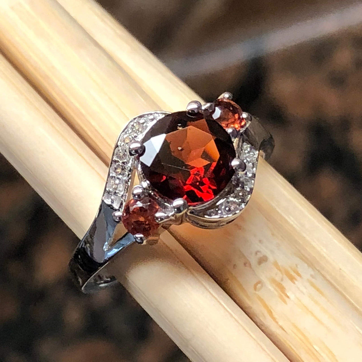 Natural 2ct Pyrope Garnet, white topaz 925 Solid Sterling Silver ...