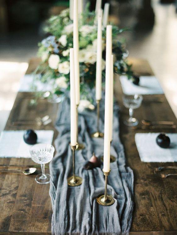 blue table runners wedding