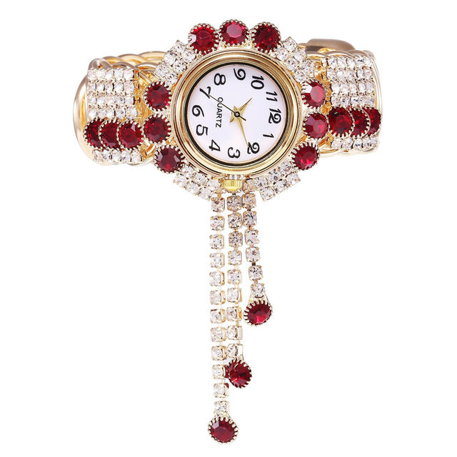 Women Watches Luxury top brand Creative fringed quartz bracelet watch female models Bracelet Watch 2