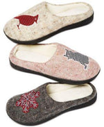Isotoner Signature Holiday Snow flake Sweater Knit Critter Clog Slippers - Fashionbarn shop - 4