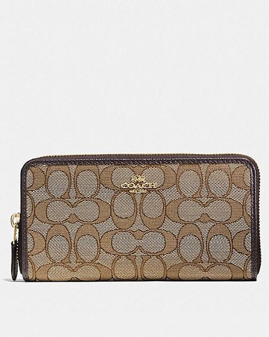 coach signature jacquard