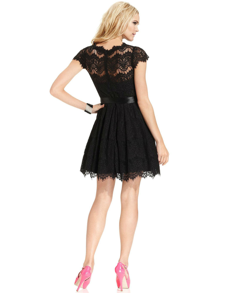 Xscape Cap-Sleeve Lace Dress – Fashionbarn shop