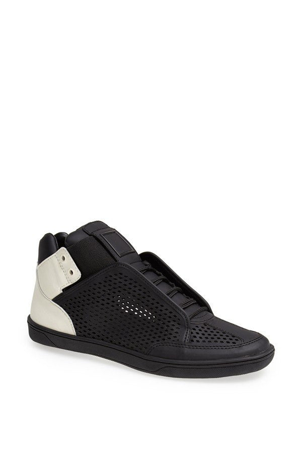 dolce vita yenna slip on sneakers