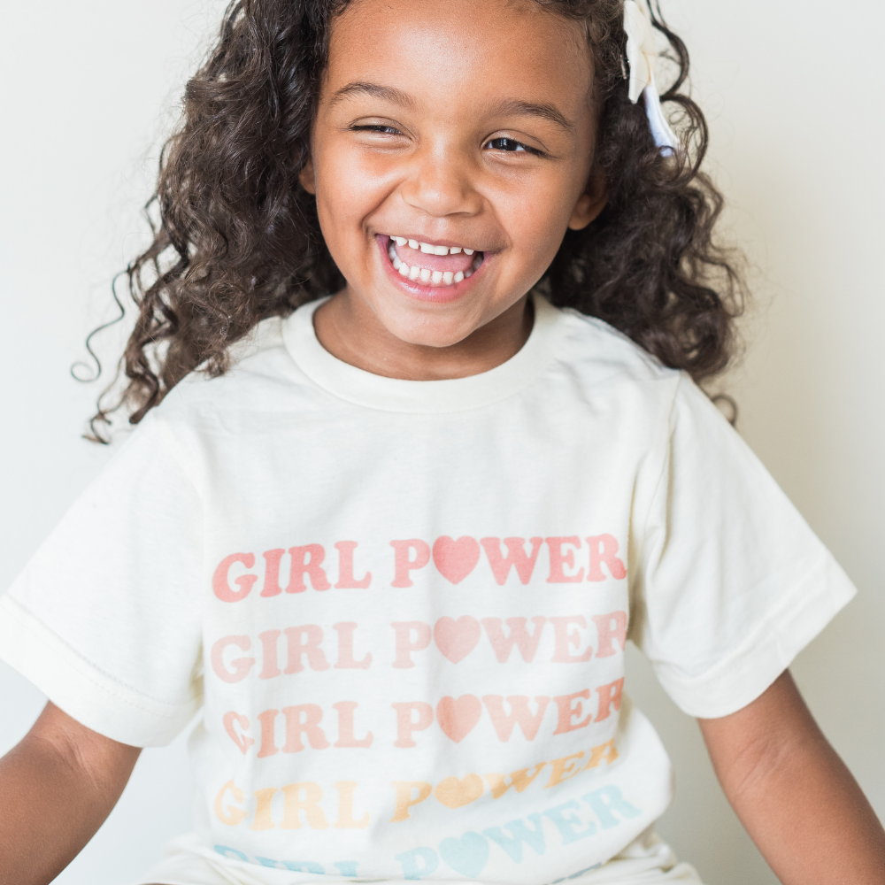 Beeldhouwer Overeenstemming Middag eten Pastel Rainbow Girl Power Kid's T-Shirt – And Studio