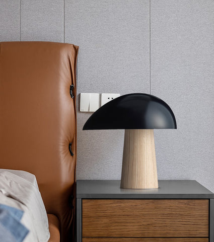 BEAK TABLE LAMP - LODAMER