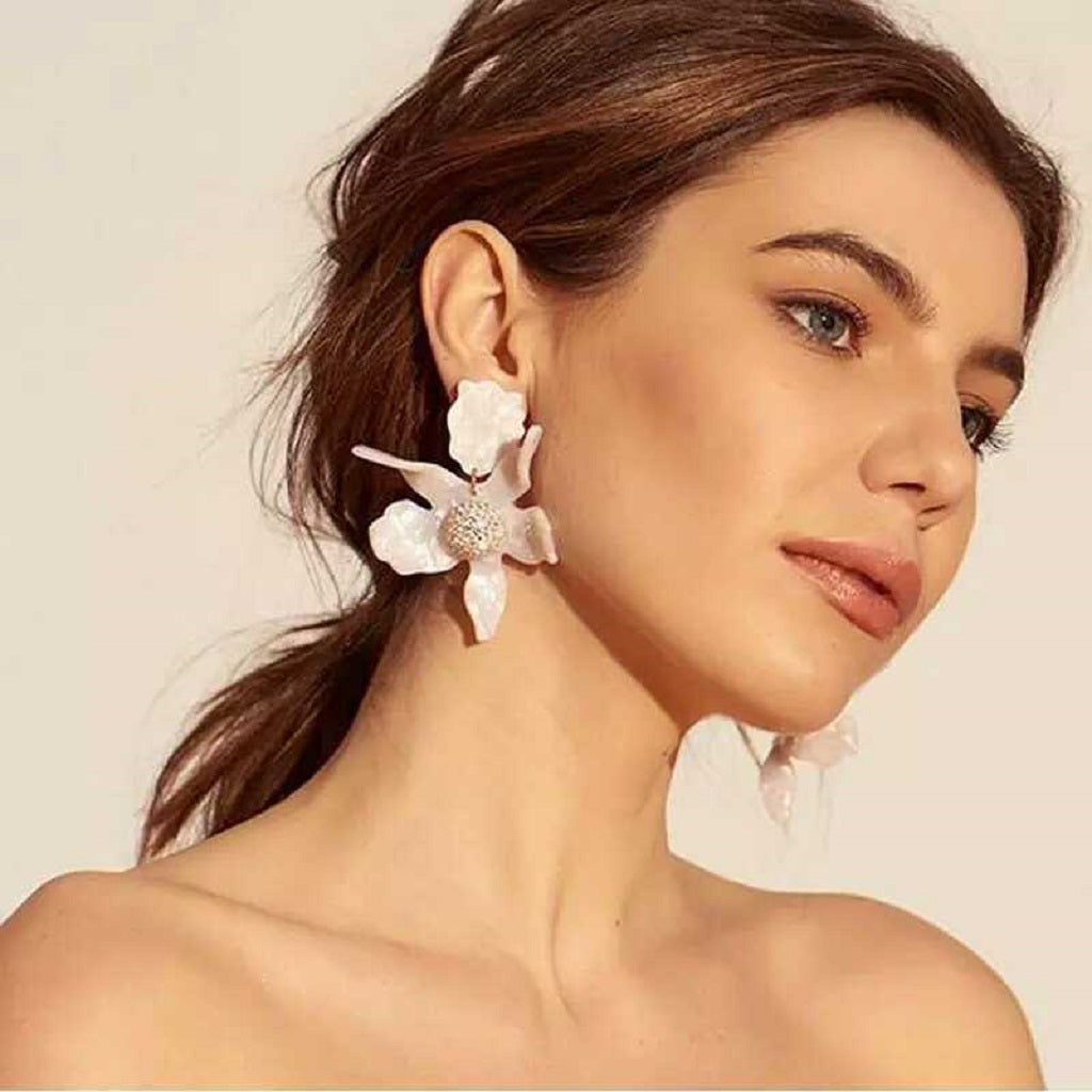 Lily Earrings